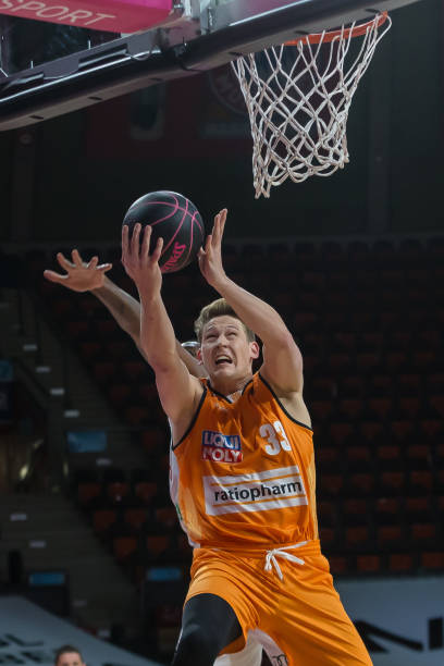 而是整个足 而是整个足