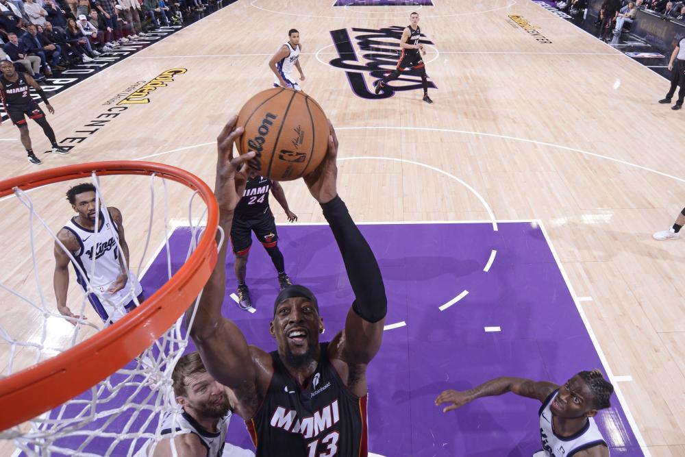 在面对对手 在面对对手